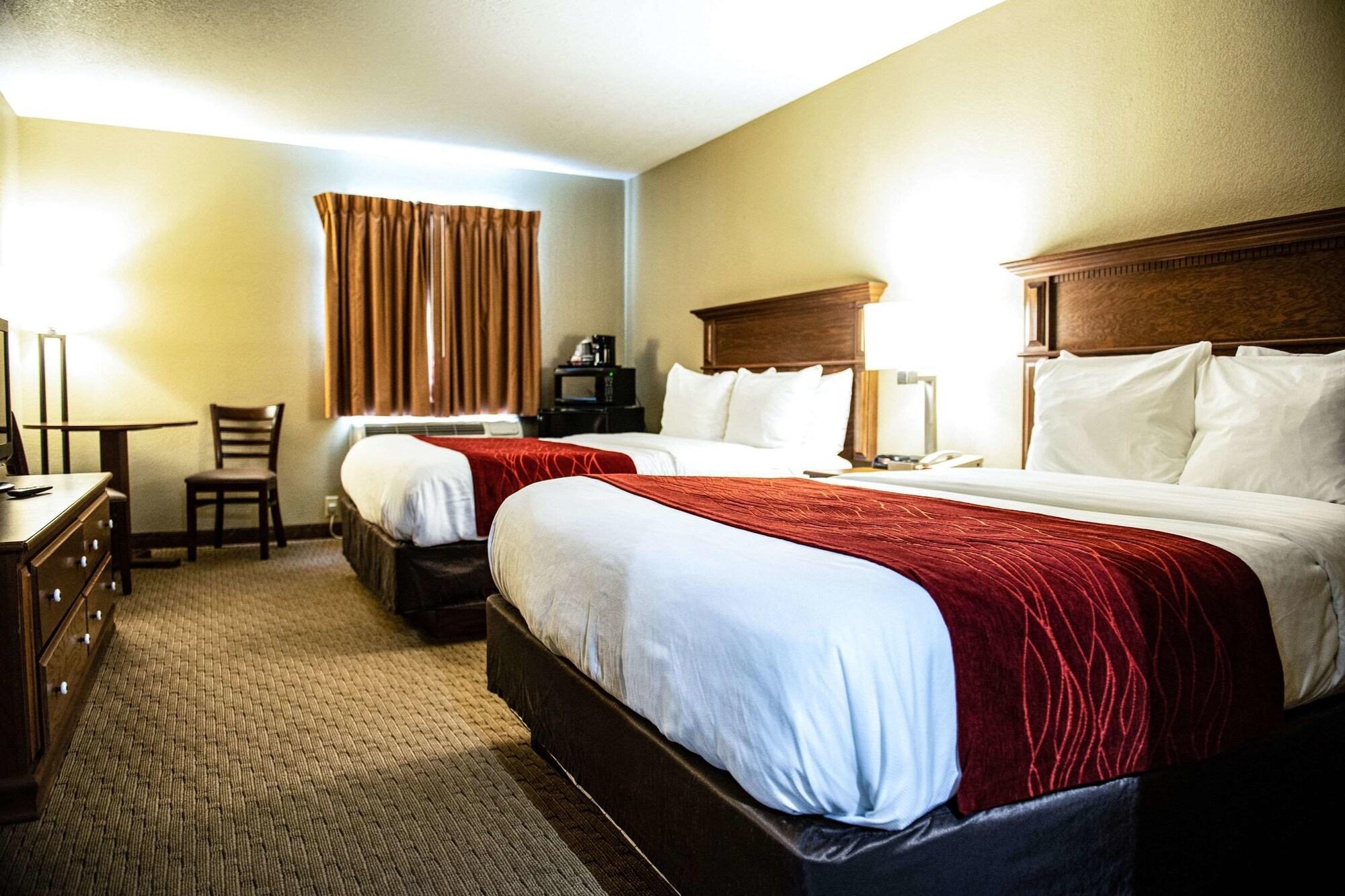 Comfort Inn Marshall Station מראה חיצוני תמונה